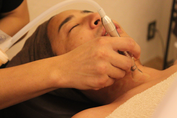 08_汚れ取り機械